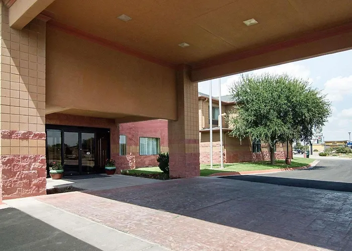 Quality Inn Midland South