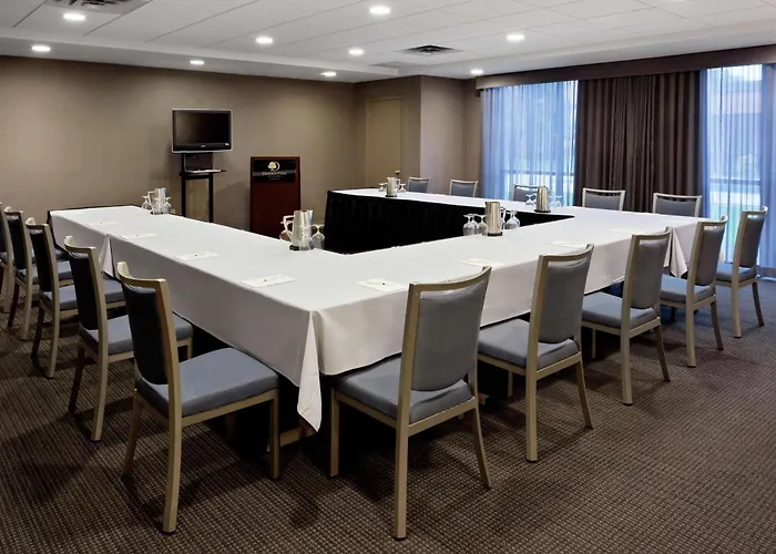Doubletree By Hilton Hotel Syracuse