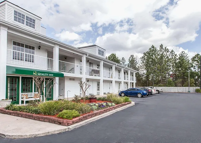 Quality Inn
