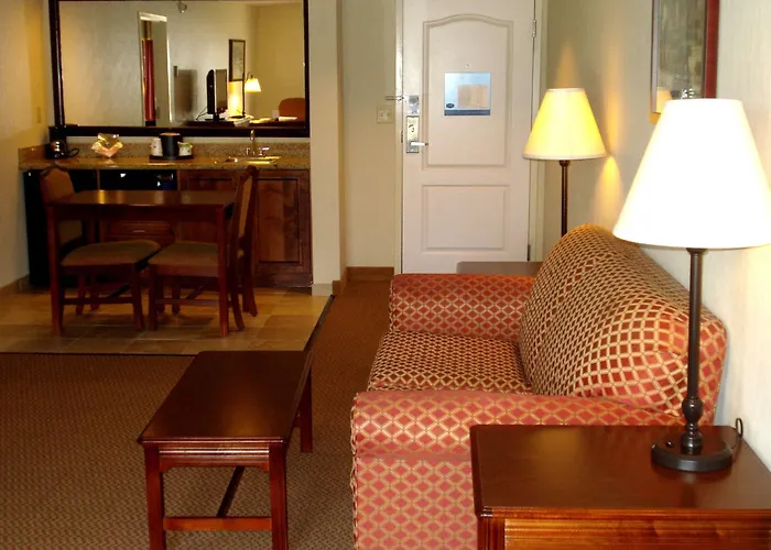 Hampton Inn
