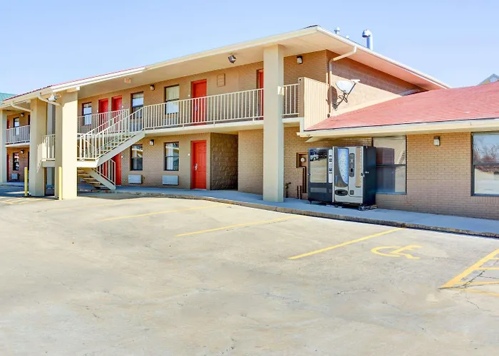 Quality Inn & Suites Hot Springs-Lake Hamilton