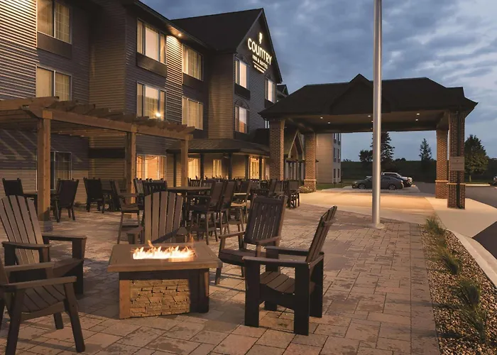 Country Inn & Suites By Radisson, Mankato Hotel And Conference Center, Mn