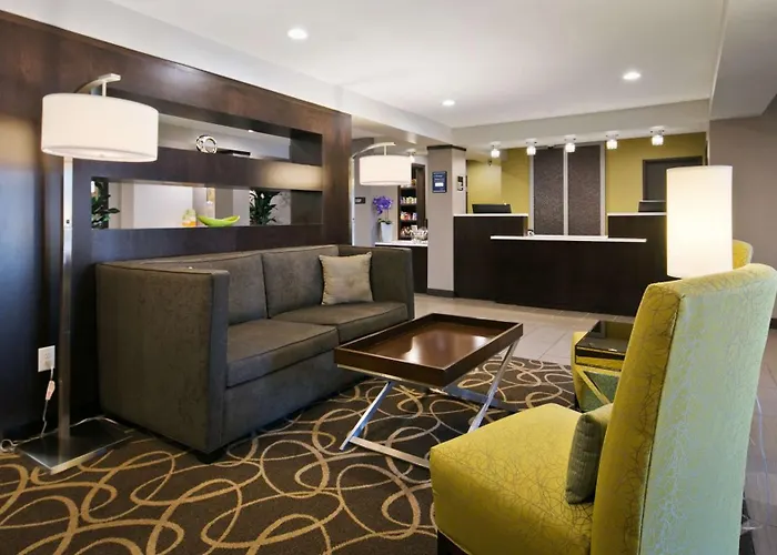 Grand Forks Dog Friendly Hotels