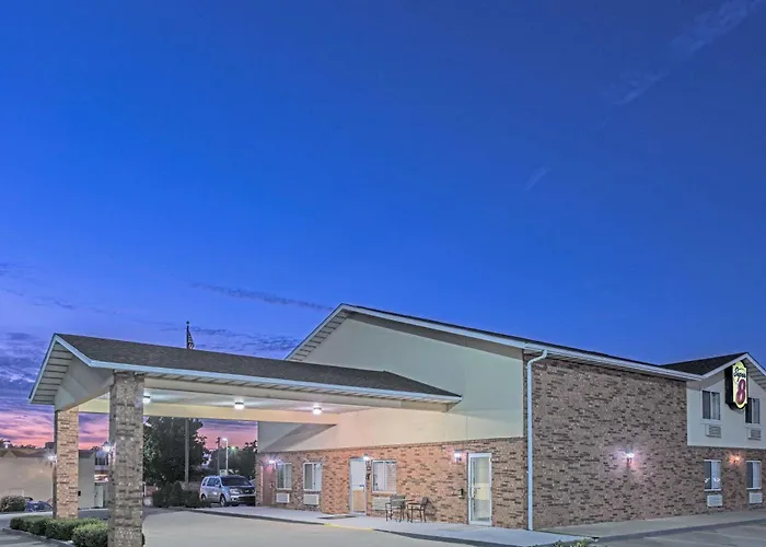 Super 8 By Wyndham Potosi