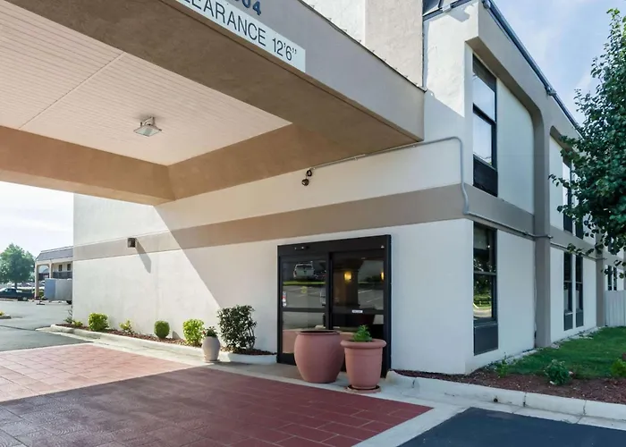 Quality Inn Lynchburg Near University