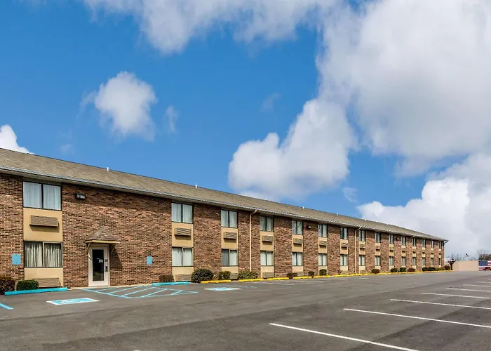Quality Inn I-74 Batesville