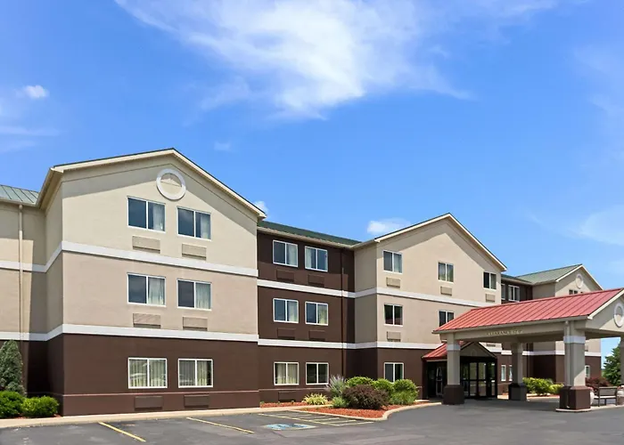 Quality Inn & Suites Ferdinand