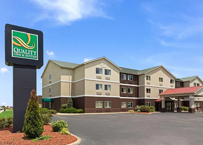 Quality Inn & Suites Ferdinand