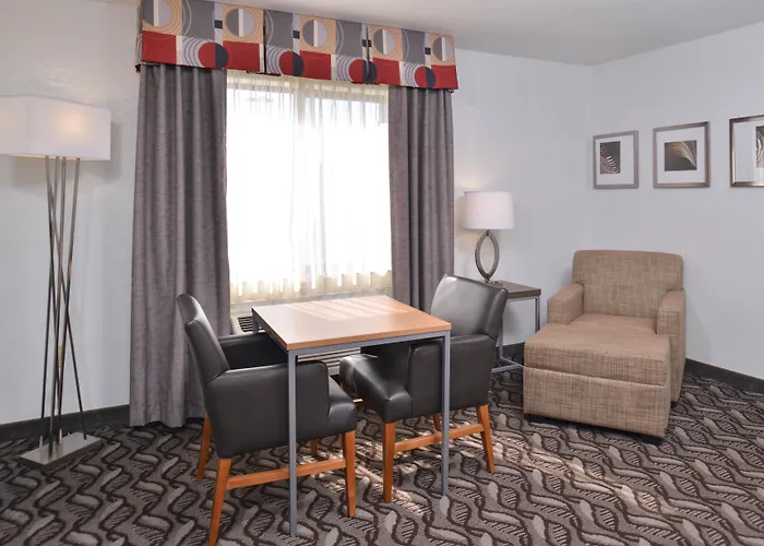 Holiday Inn Express Hotel & Suites Lonoke I-40 By Ihg