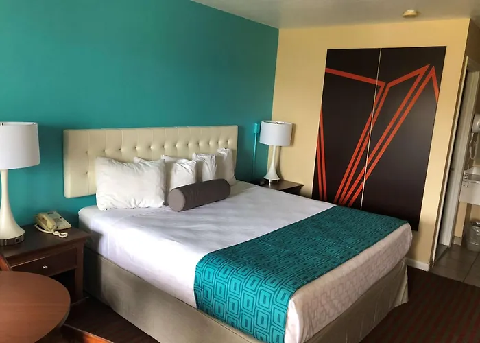 Howard Johnson By Wyndham Rocky Hill