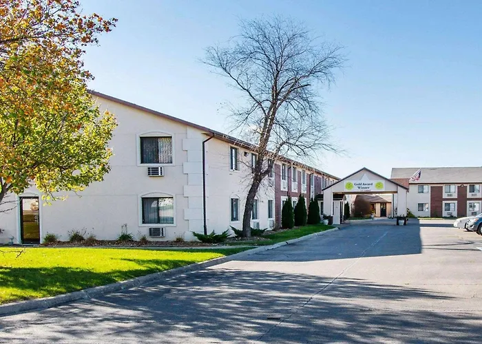 Quality Inn & Suites North
