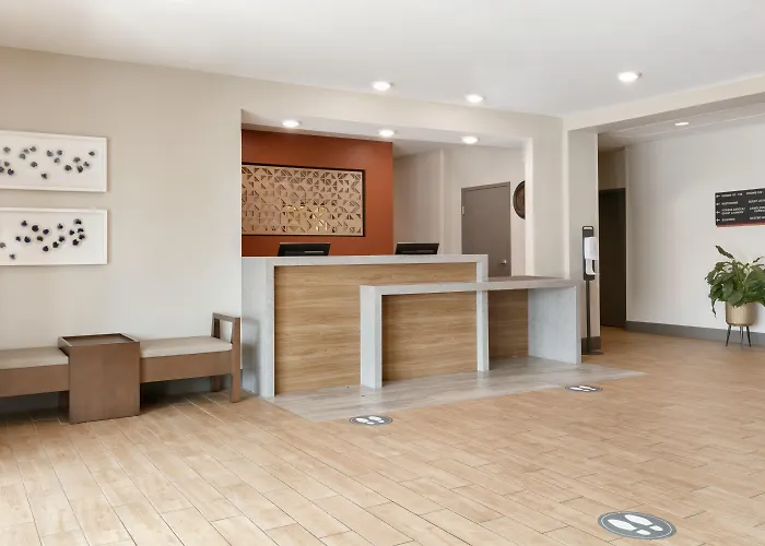 Candlewood Suites Springfield