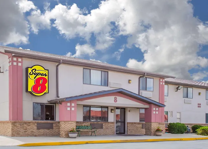 Super 8 By Wyndham Nv