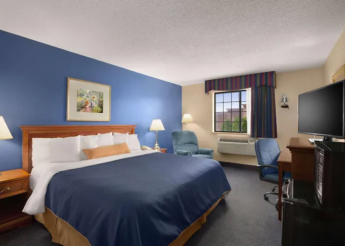 Days Inn By Wyndham Nh