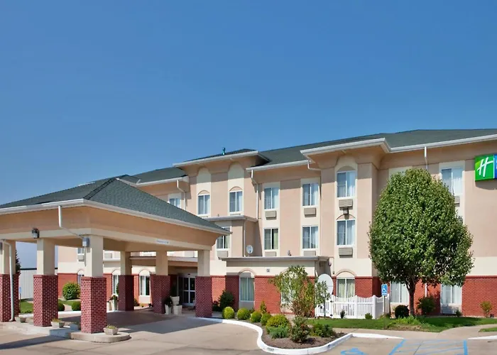 Holiday Inn Express Boonville By Ihg