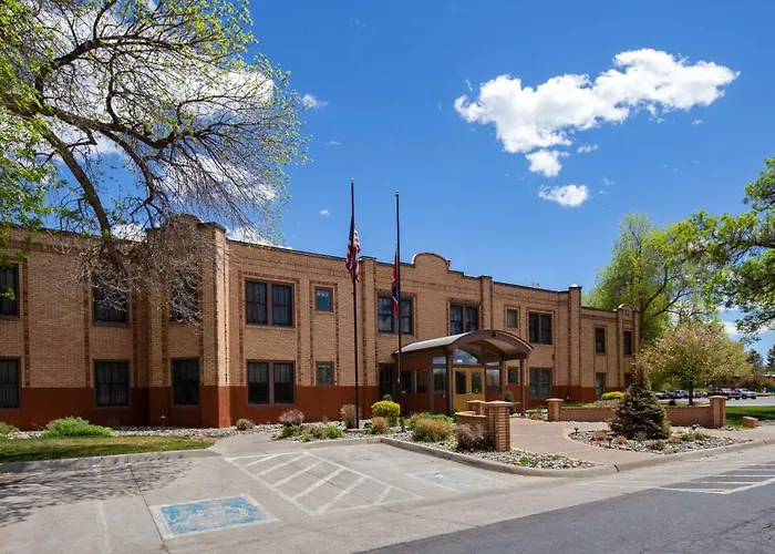 Best Western Plus Plaza Hotel