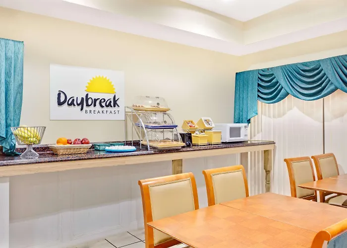 Days Inn & Suites By Wyndham Stockbridge Atlanta