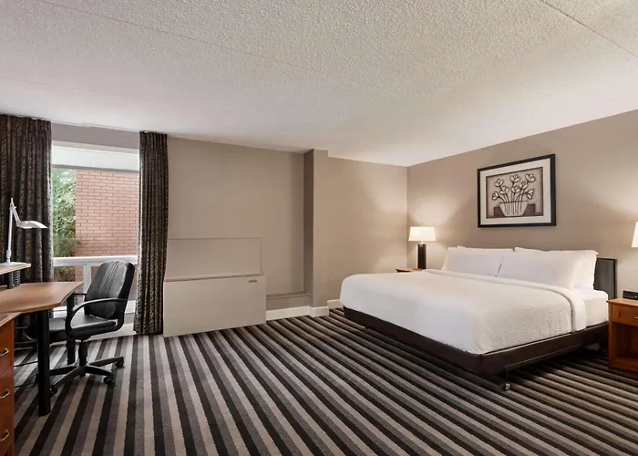 Royal Hotel Regina, Trademark Collection By Wyndham