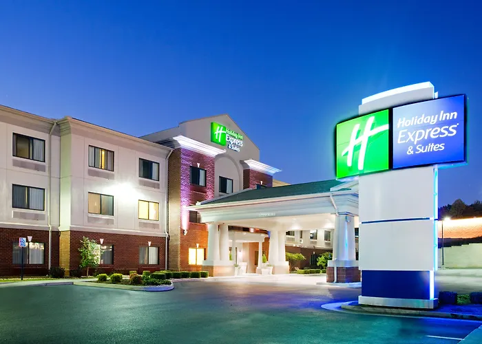 Holiday Inn Express & Suites Rocky Mount Smith Mountain Lake By Ihg