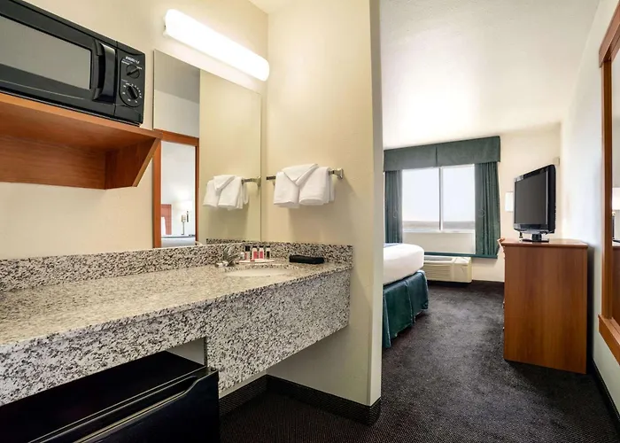 Travelodge By Wyndham Bill Wy Thunder Basin Ntl Grassland