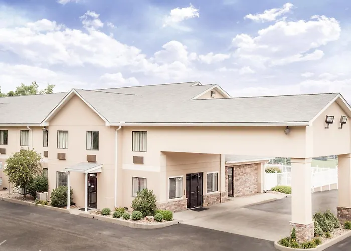 Ramada By Wyndham Tell City