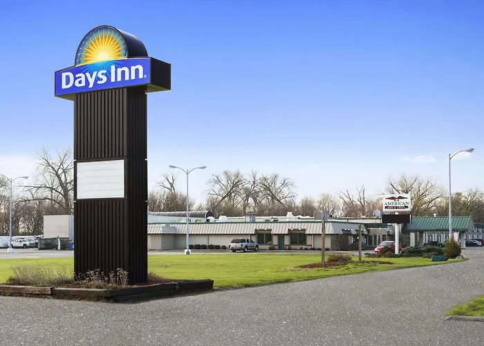 Days Inn By Wyndham Rock Falls