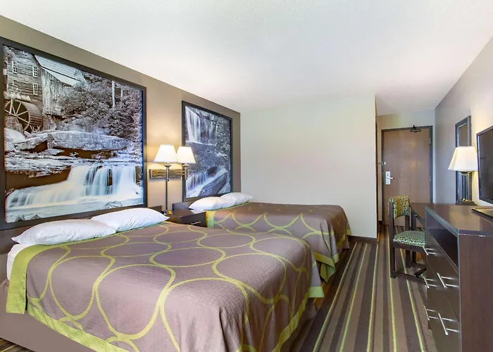 Super 8 By Wyndham Weston Wv