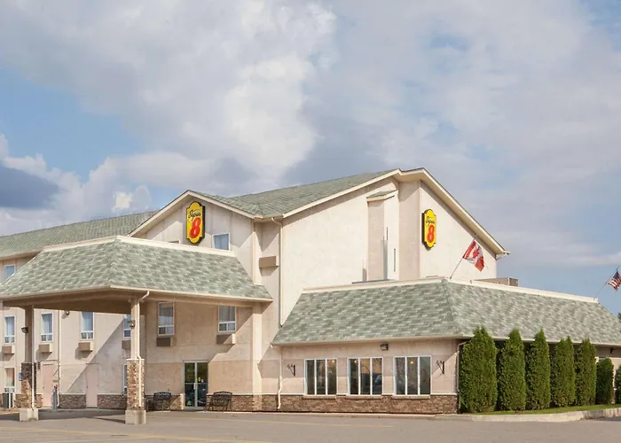 Super 8 By Wyndham Fort Frances