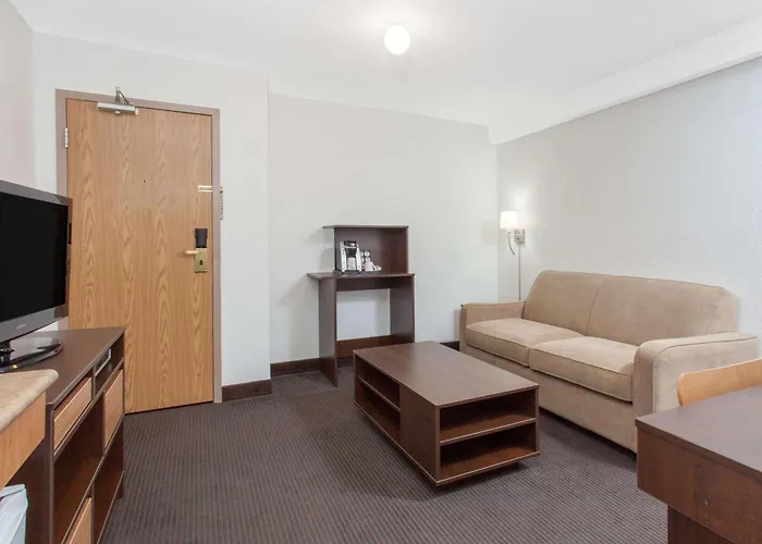 Kenora Dog Friendly Hotels