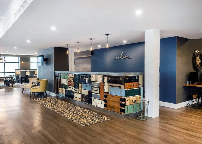 Envision Hotel Boston-Everett