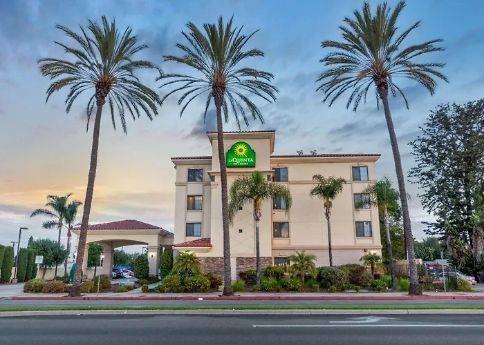 La Quinta By Wyndham Ne Long Beach/Cypress