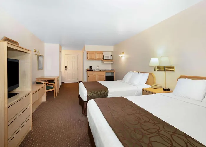 Inn At Lander, Travelodge By Wyndham
