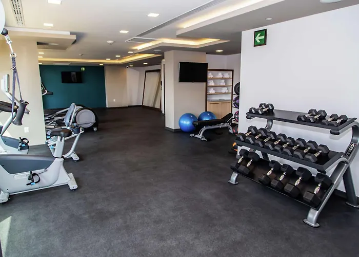 Hampton Inn & Suites By Hilton Puebla