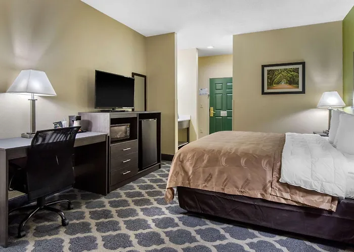 Quality Inn Kingstree North