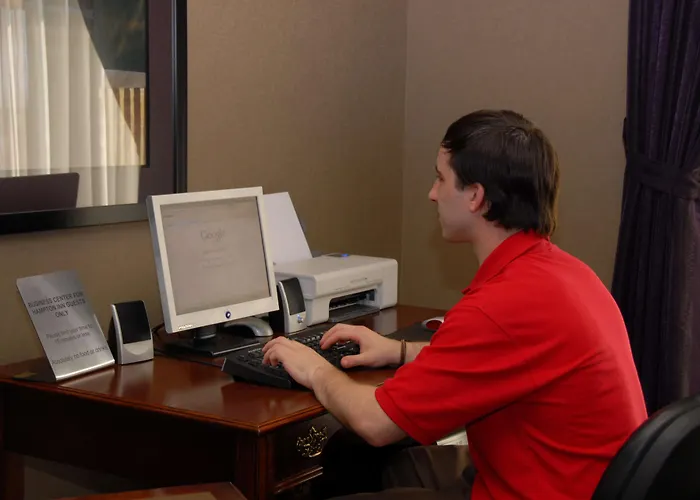 Hampton Inn Van Buren