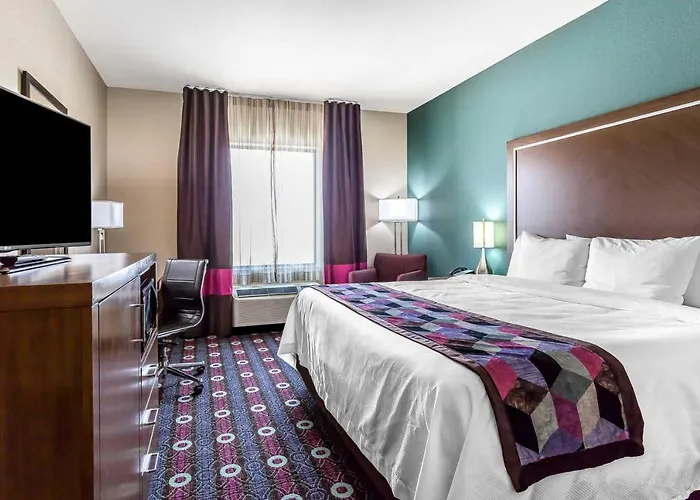 Comfort Inn & Suites Newcastle - Oklahoma City