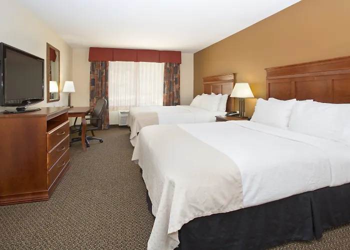 Holiday Inn Express & Suites Trinidad By Ihg