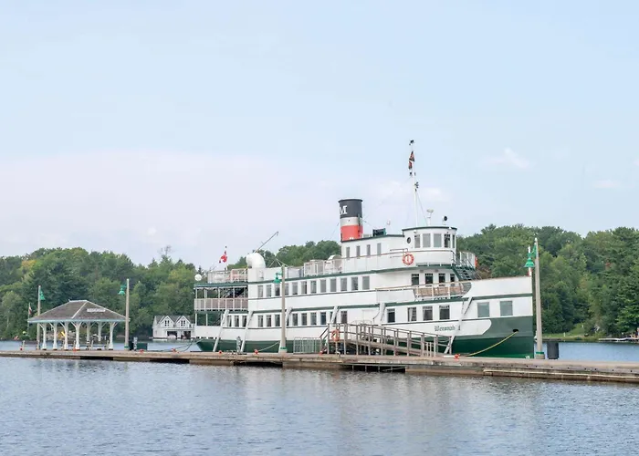 Howard Johnson By Wyndham Gravenhurst