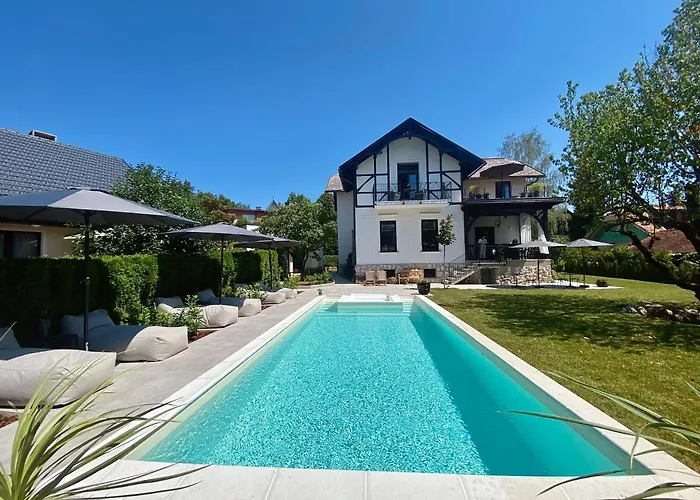 Villa Pomona