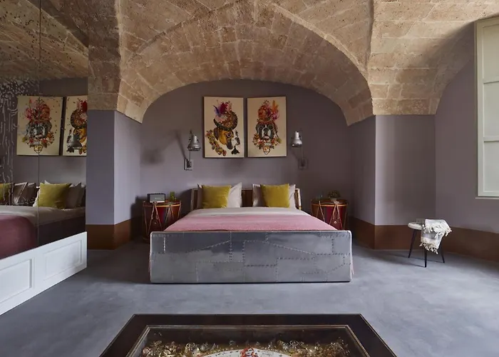 Castle Elvira-Tower & Masseria