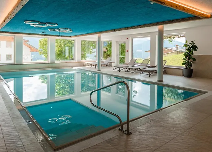 Hotel Kirchenwirt Toblach
