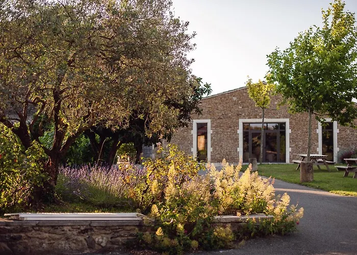 Domaine de Montine Chambres de Charme Grignan