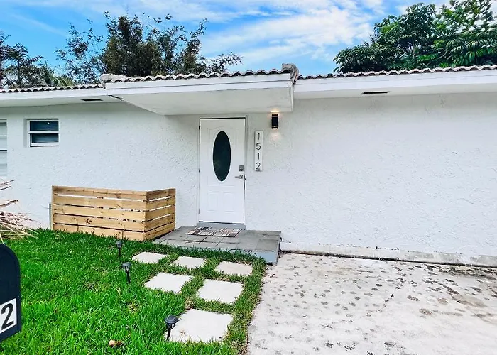 Cocobay 2Br Condos Near Beach, Galleria Mall, Wilton Manors, Cruise Port