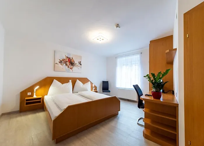 Zeltweg-Rooms