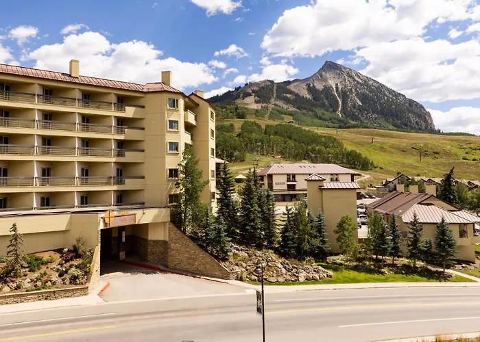 Elevation Hotel & Spa