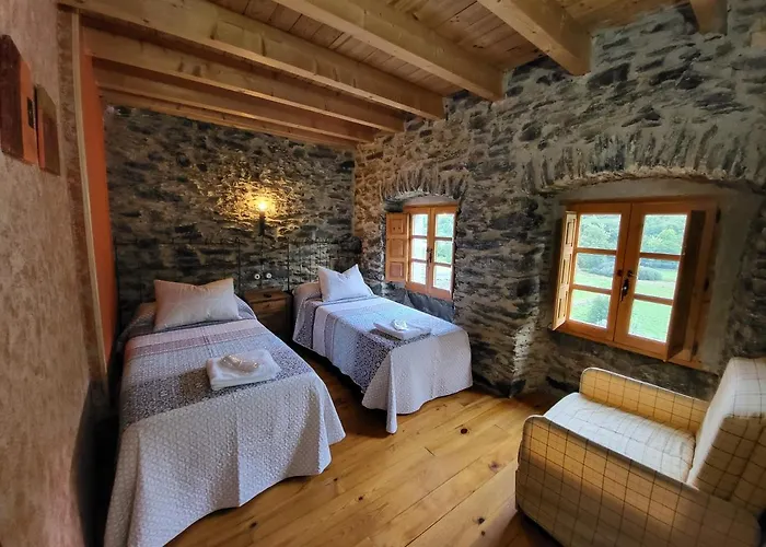 Hotel Rural LA CÁRCEL Murias de Paredes
