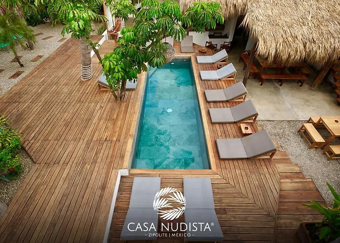 Casa Nudista - LGBT Hotel