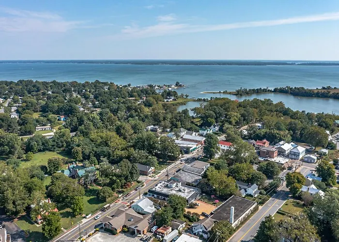The Chesapeake Inn