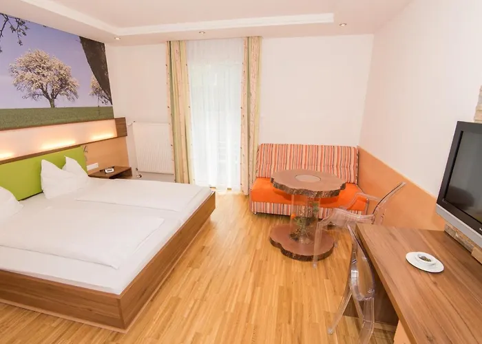 Pension Caecilia Poellau