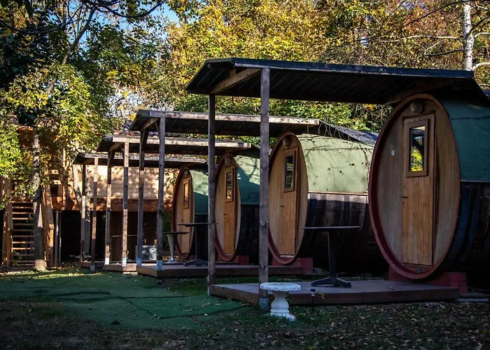 Albavillage Rooms & Camping